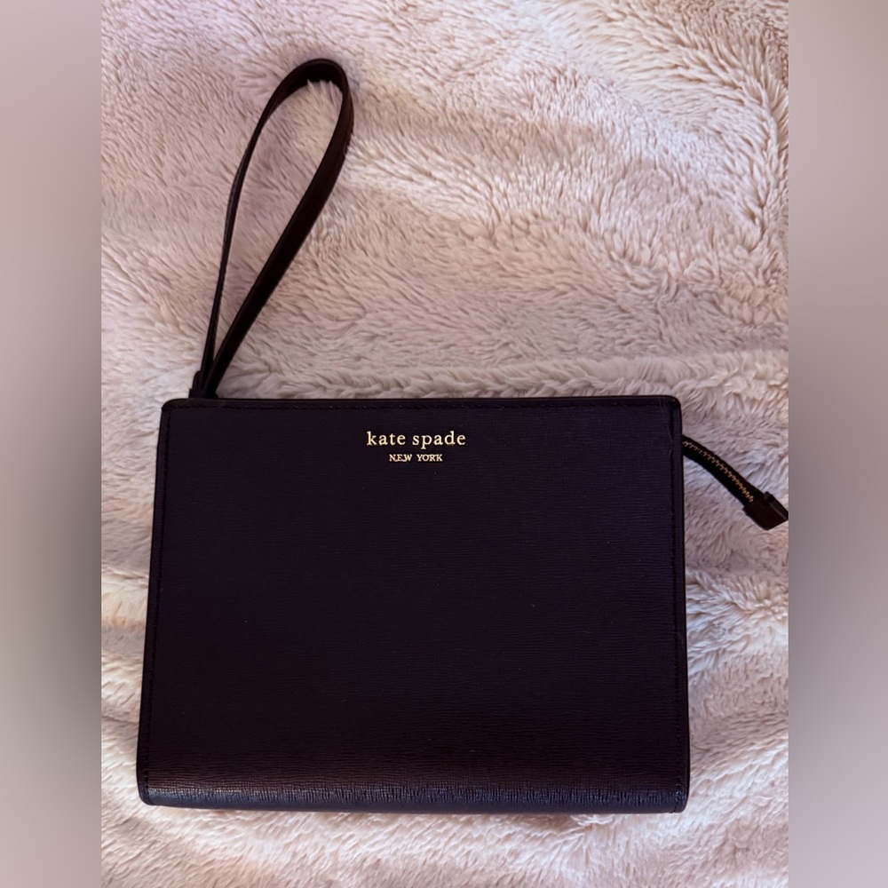 Kate Spade Black Morgan Gusseted Wristlet NWOT